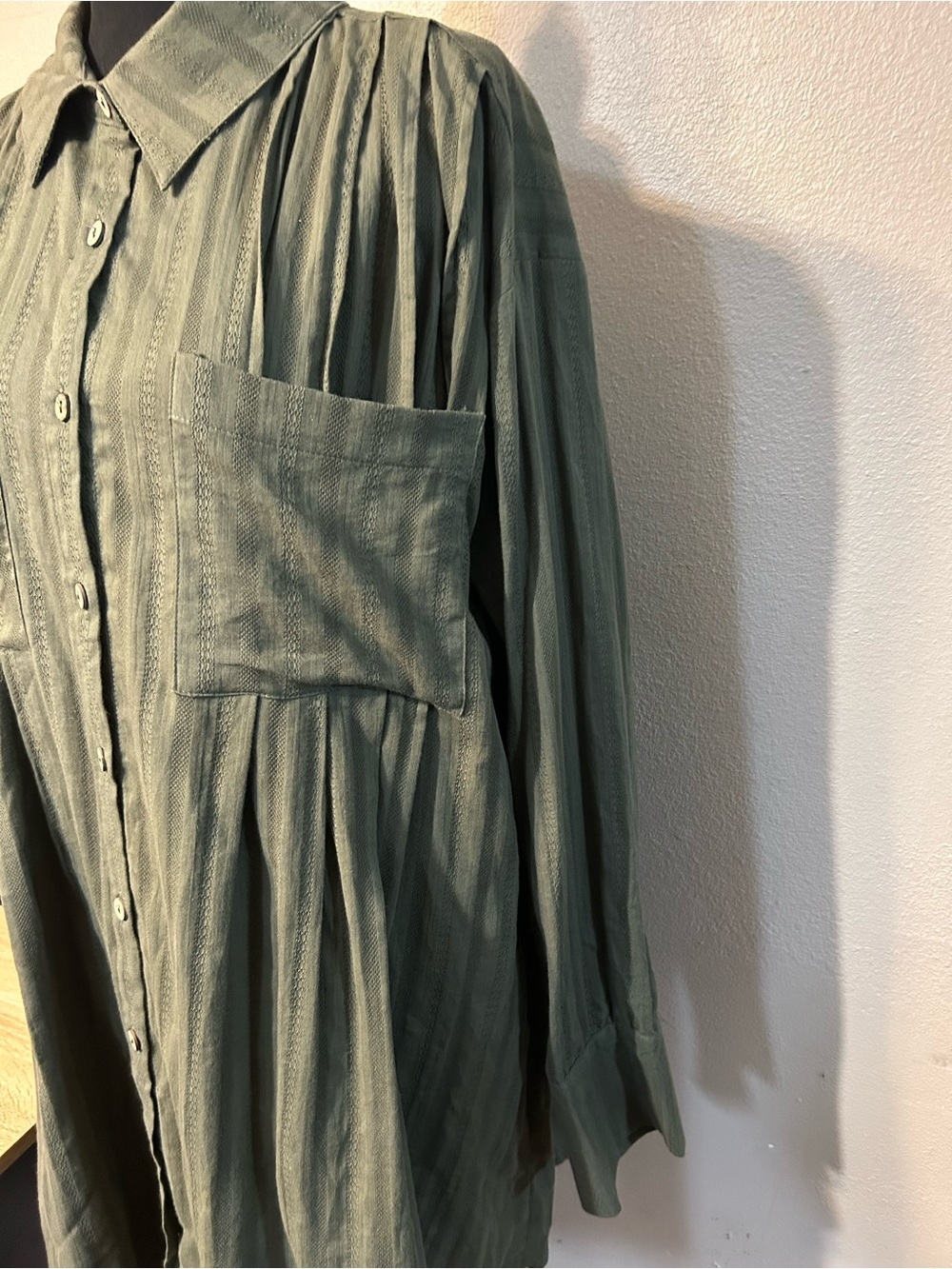 Umgee button-front pintuck striped tunic shirt dress - Picture 2 of 5